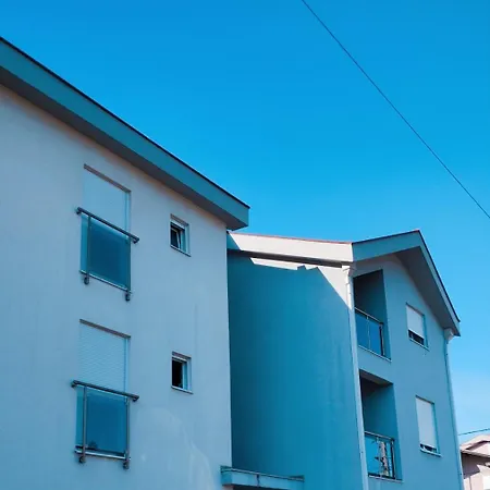 Apartment West23